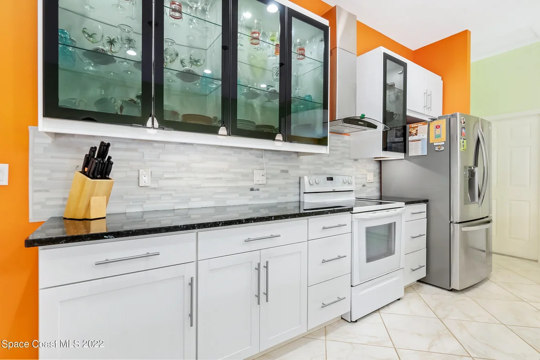 Photo of 2391 Stratford Pointe Drive