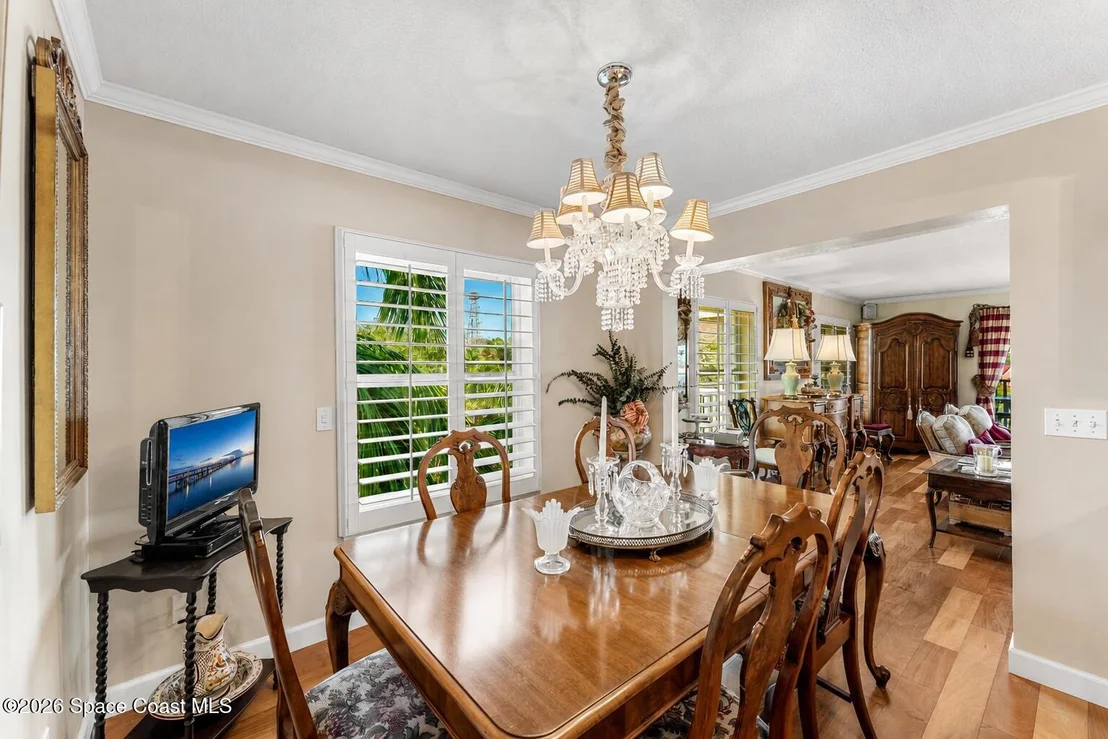 Photo of Unit 301 at 100 Riverside Drive