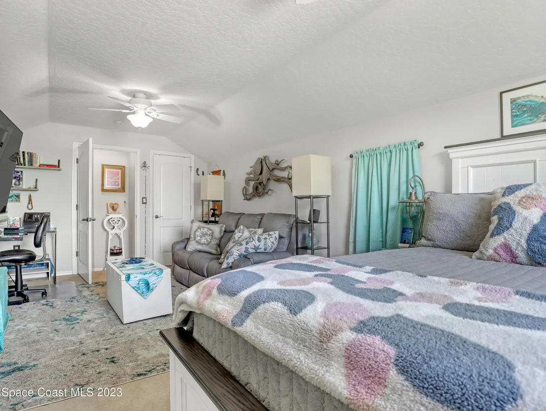 Photo of 5145 Palm Drive