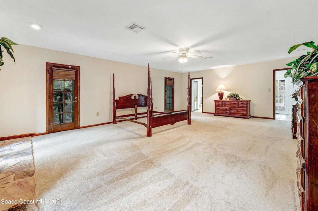 Photo of 2533 Meadow Lane