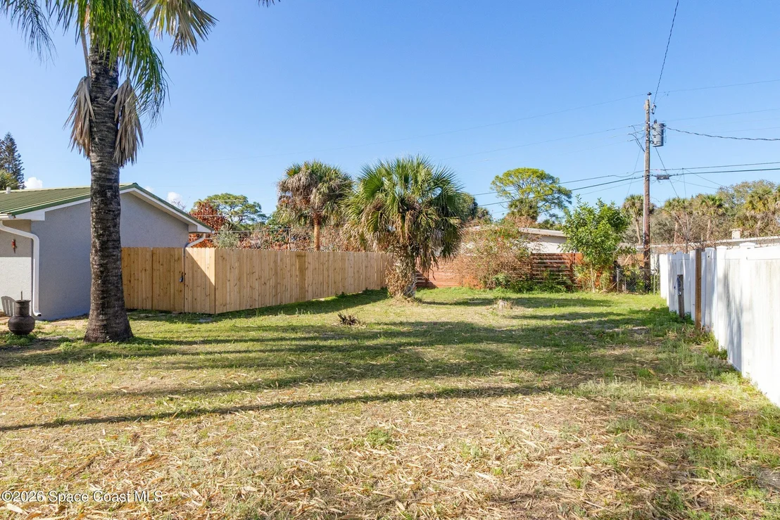 Photo of 110 Lagoon Avenue