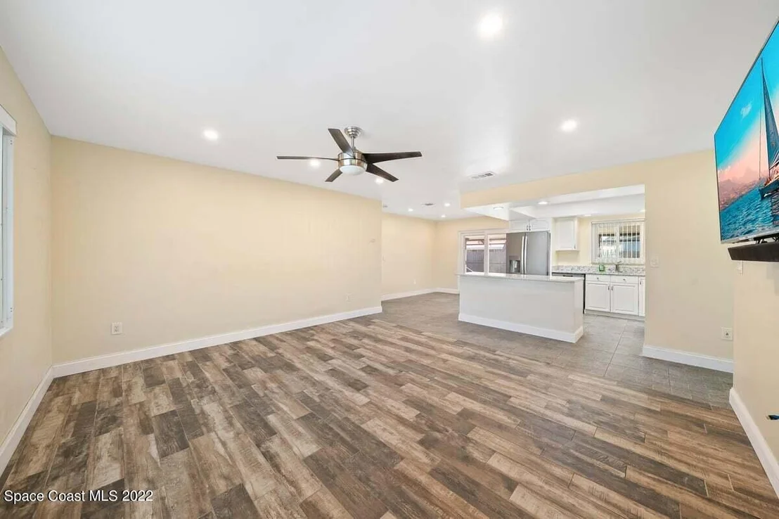 Photo of 3245 Argyle Road