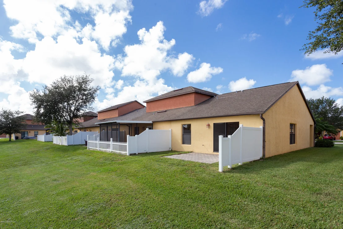 Photo of Unit 106 at 745 Luminary Circle
