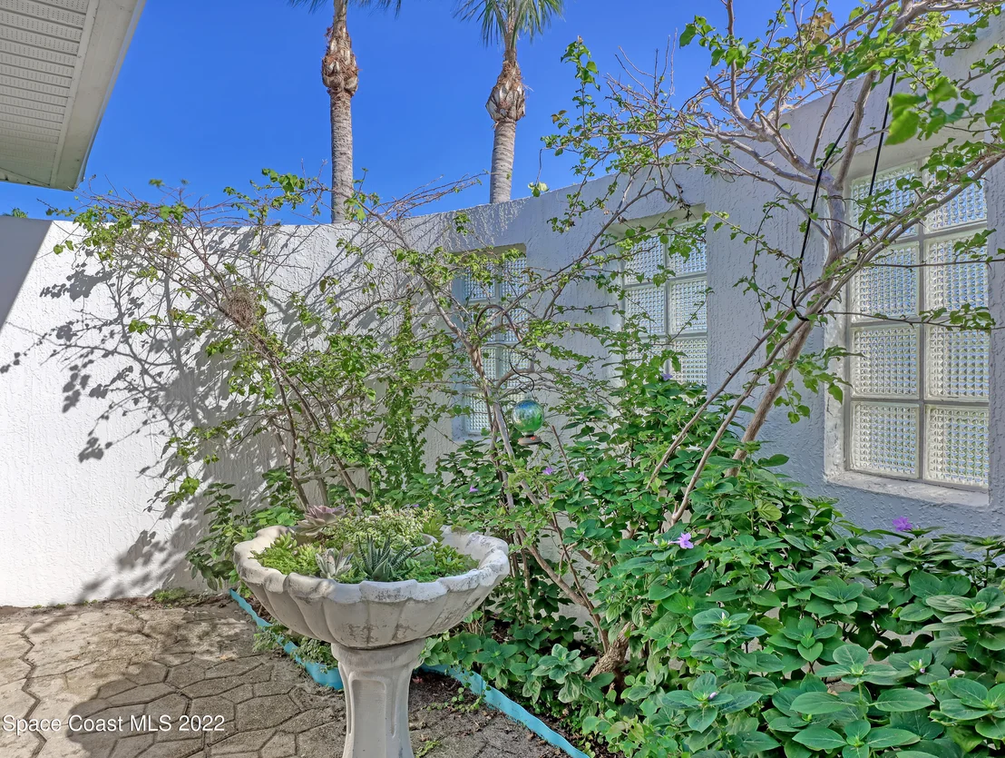 Photo of 261 Carmel Drive