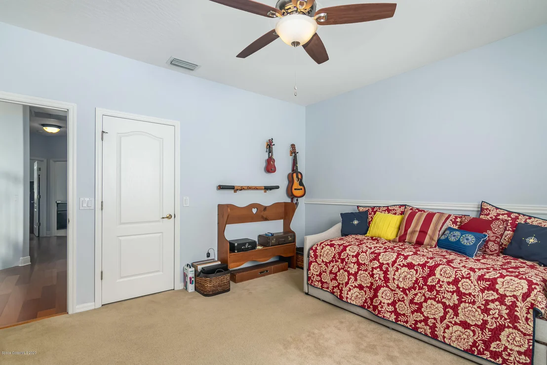 Photo of 5845 Newbury Circle