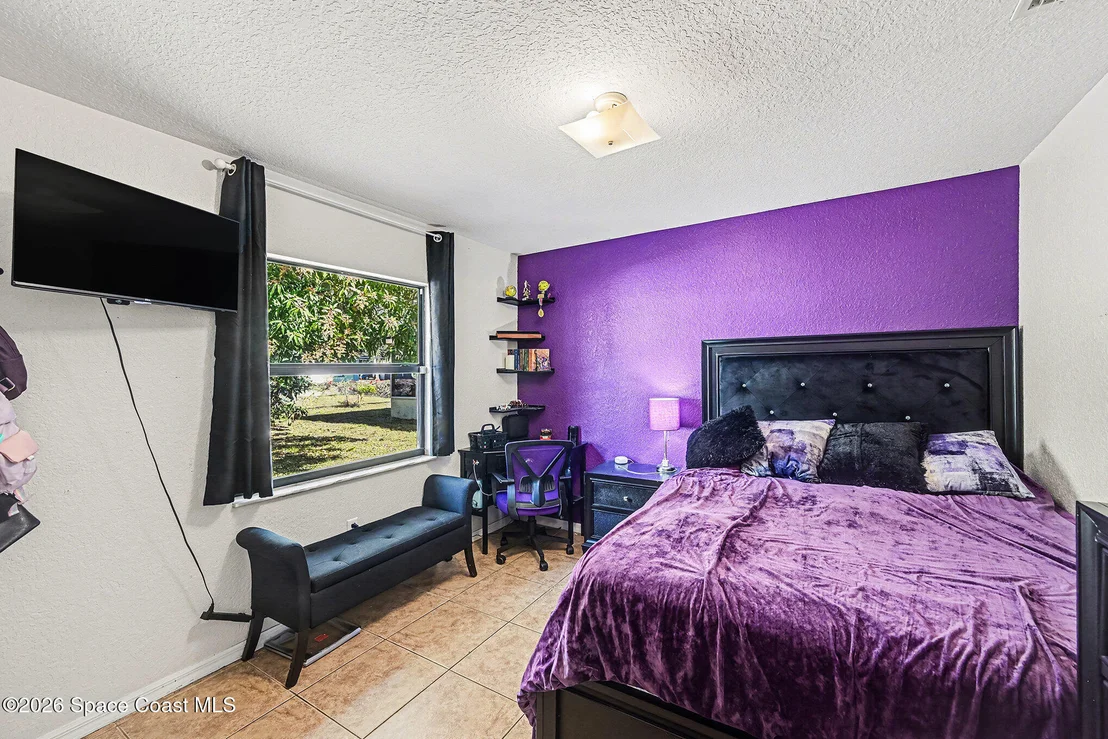 Photo of 1584 Gardner Dr Drive