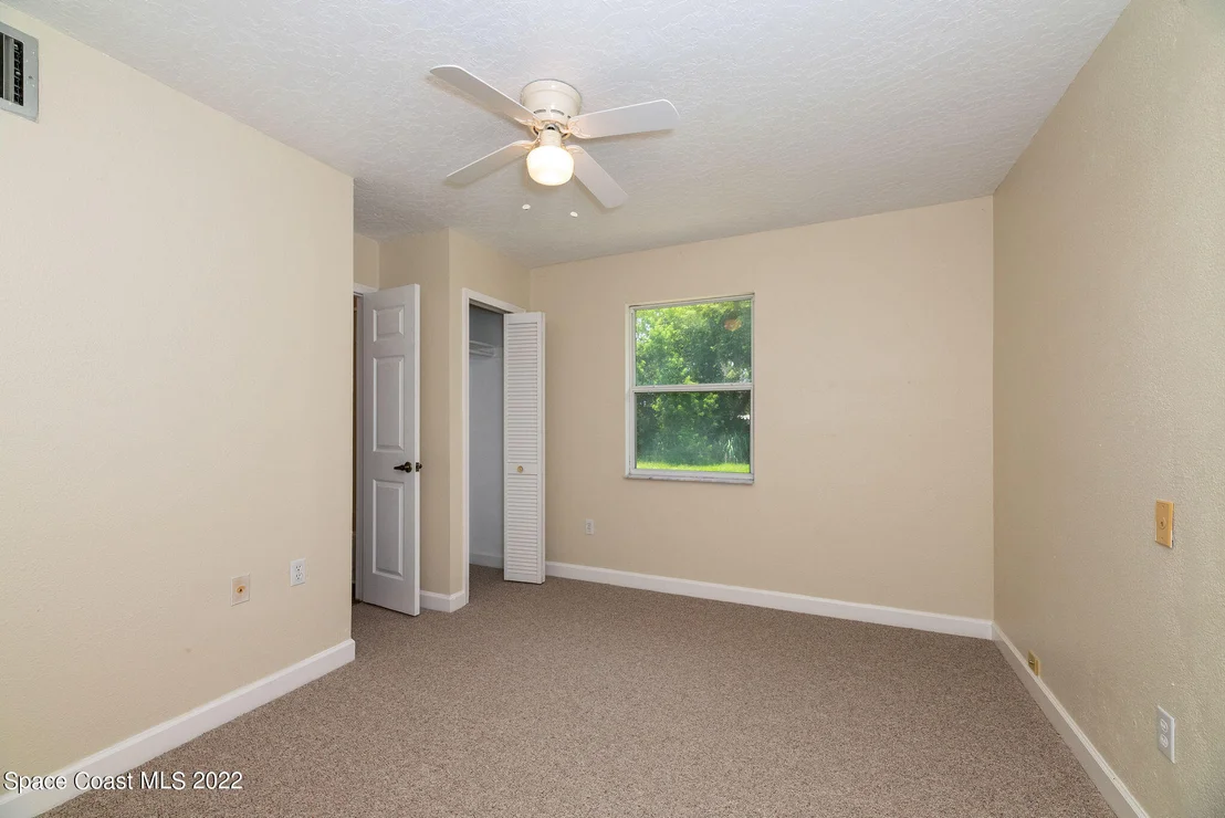 Photo of 1805 W Elm Drive