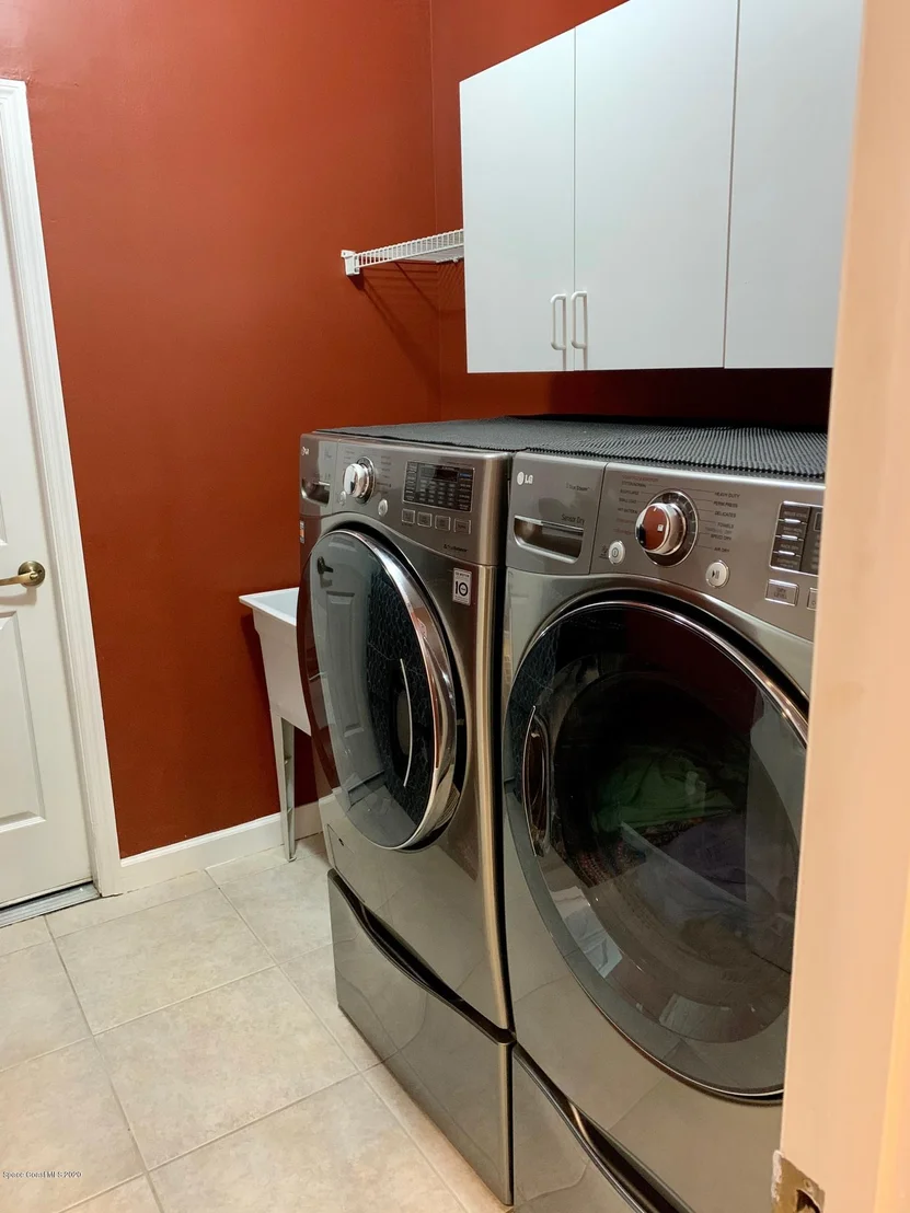 Photo of 331 Gardendale Circle SE
