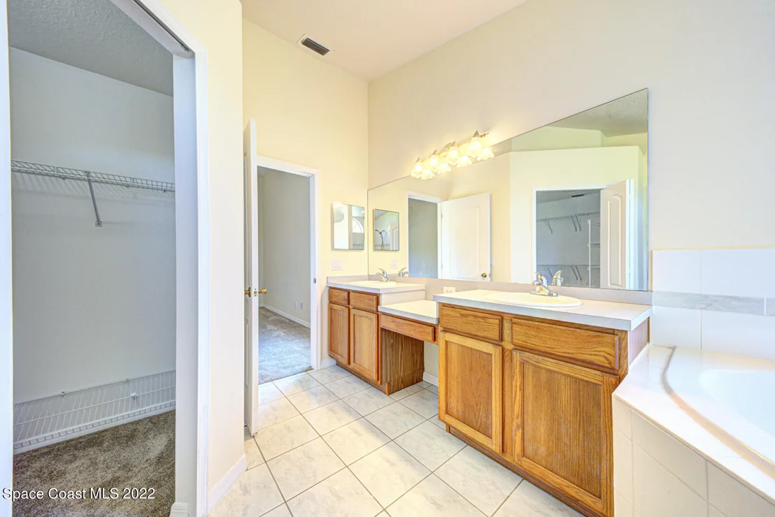 Photo of 4001 Seattle Slew Lane