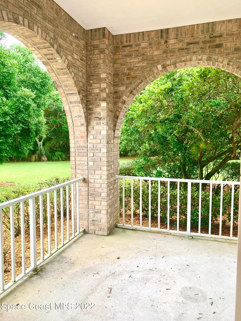 Photo of 3935 Hidden Oaks Lane