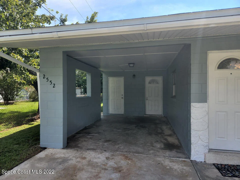 Photo of 2552 Stratford Drive