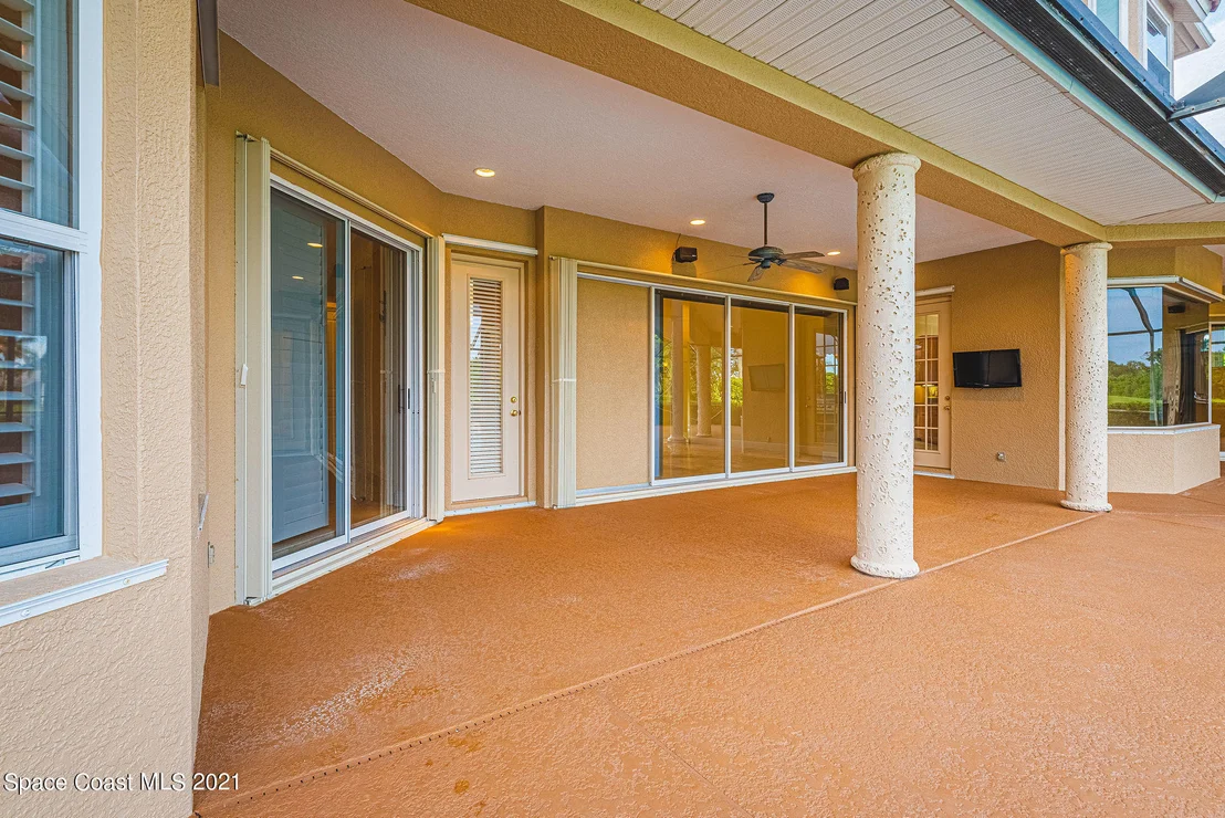 Photo of 8181 Compton Way