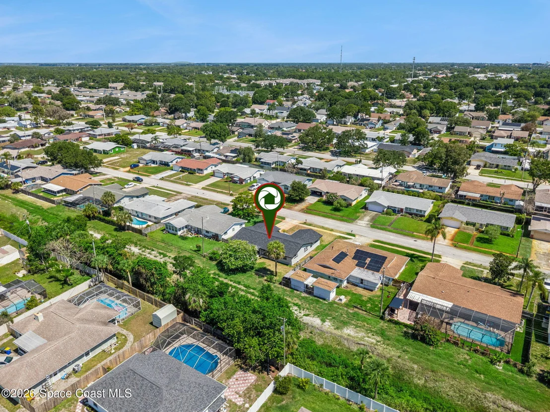 Photo of 903 Jefferson Road
