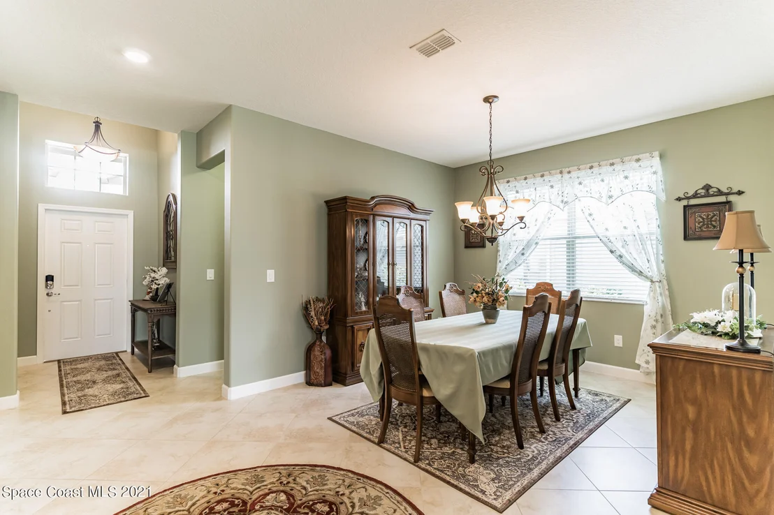 Photo of 3242 Balboa Place
