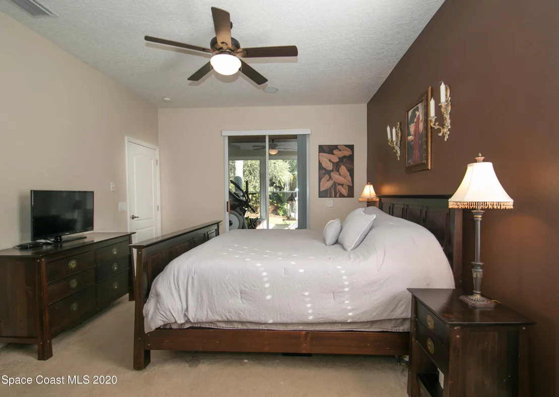 Photo of 1410 Bridgeport Circle