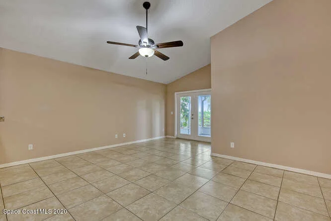 Photo of 320 Myrtlewood Road