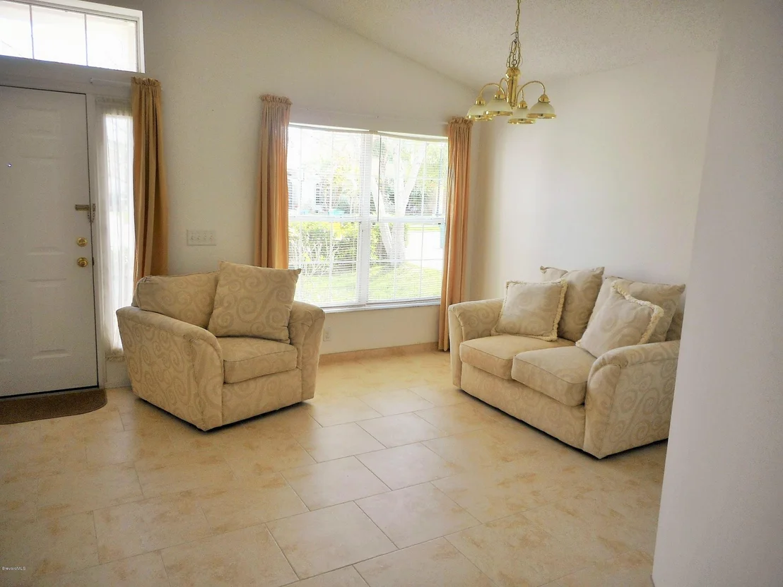 Photo of 505 Sedgewood Circle