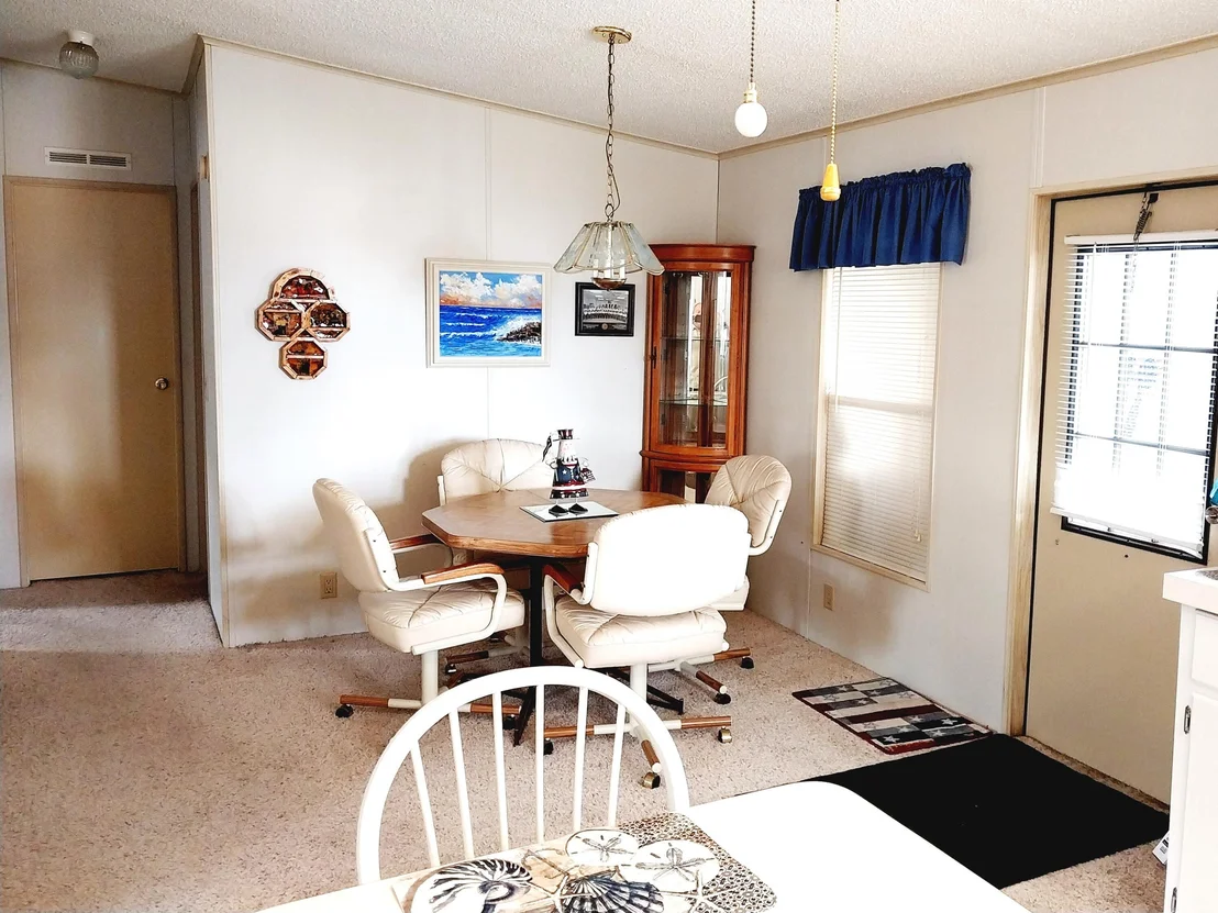 Photo of 7672 Chasta Road