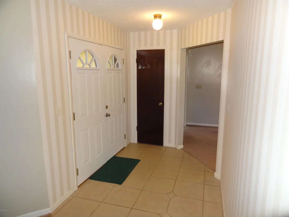 Photo of 1920 Tallpine Road