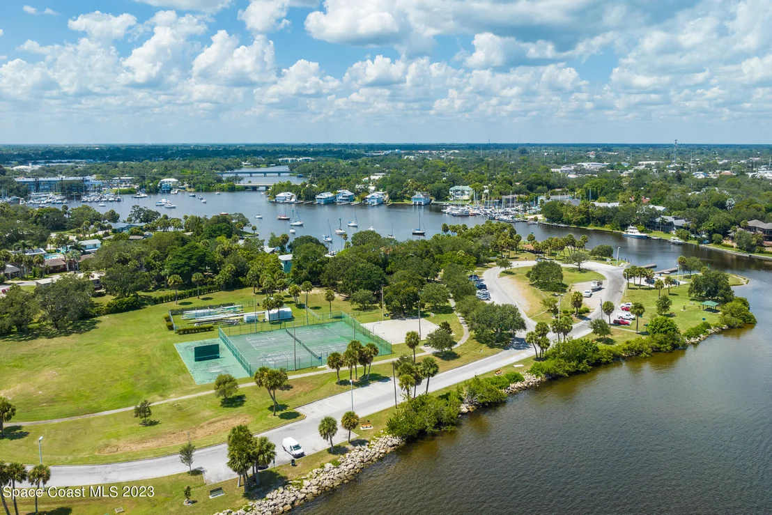 Photo of 708 Ballard Drive