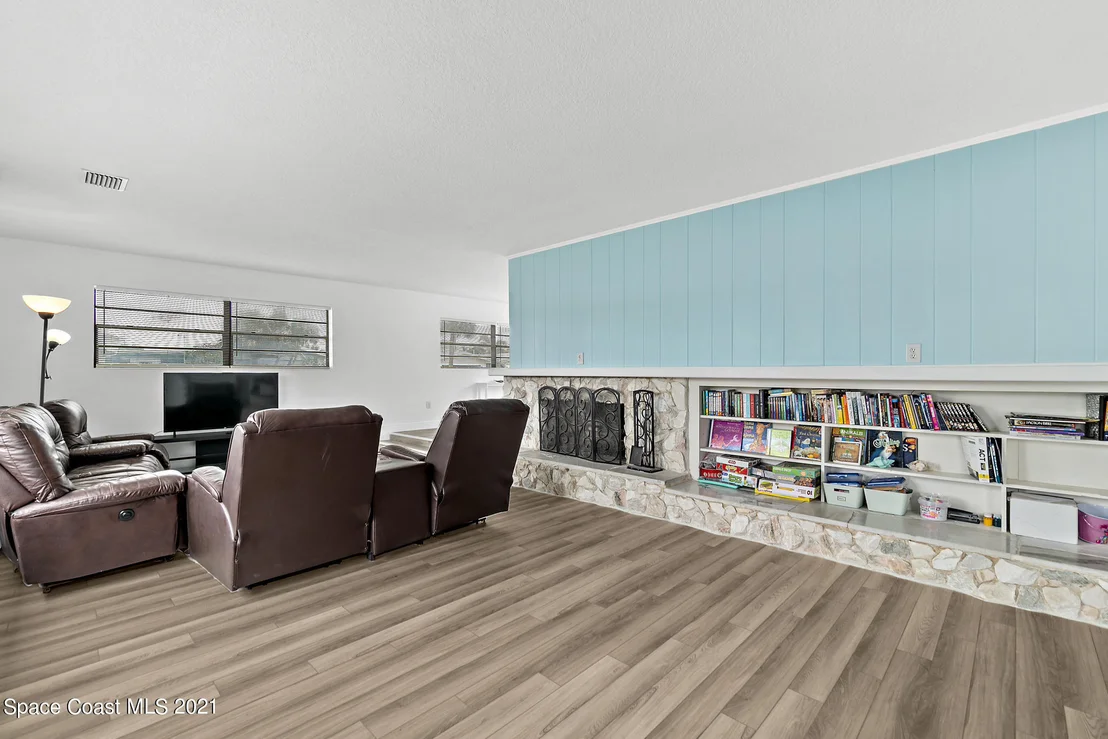Photo of 107 Atlantic Boulevard