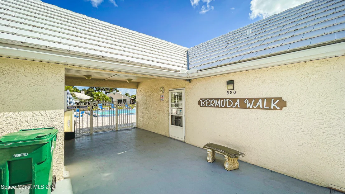 Photo of 1188 Goldenrod Circle NE