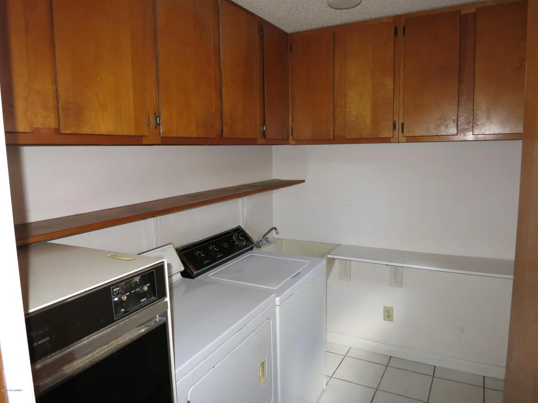 Photo of 146 Harris Boulevard