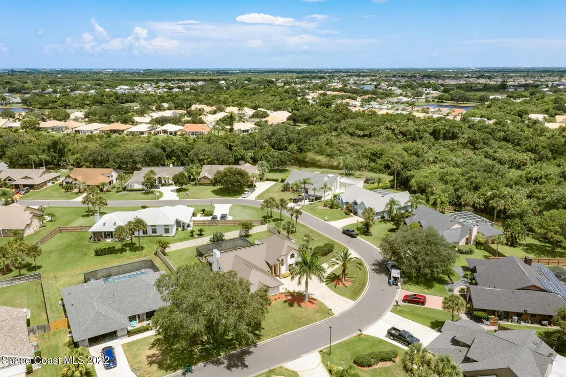 Photo of 963 Spanish Wells Drive