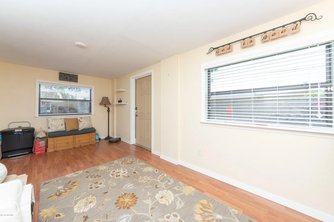 Photo of 1213 Princeton Road