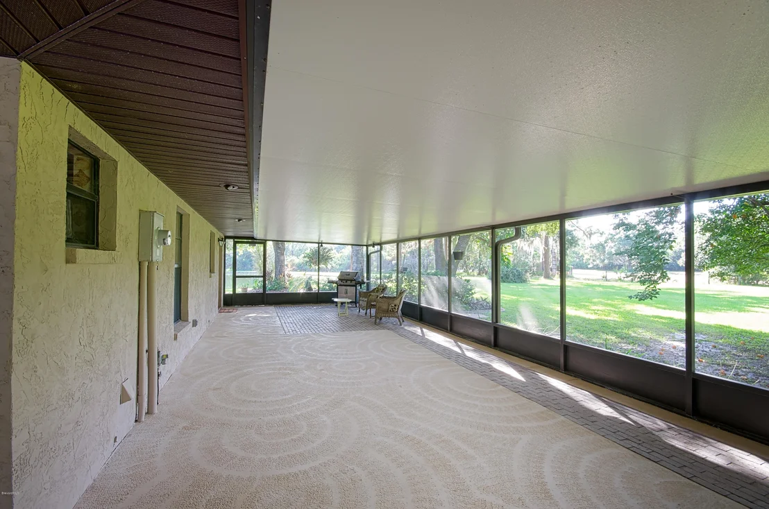 Photo of 3400 Hield Road