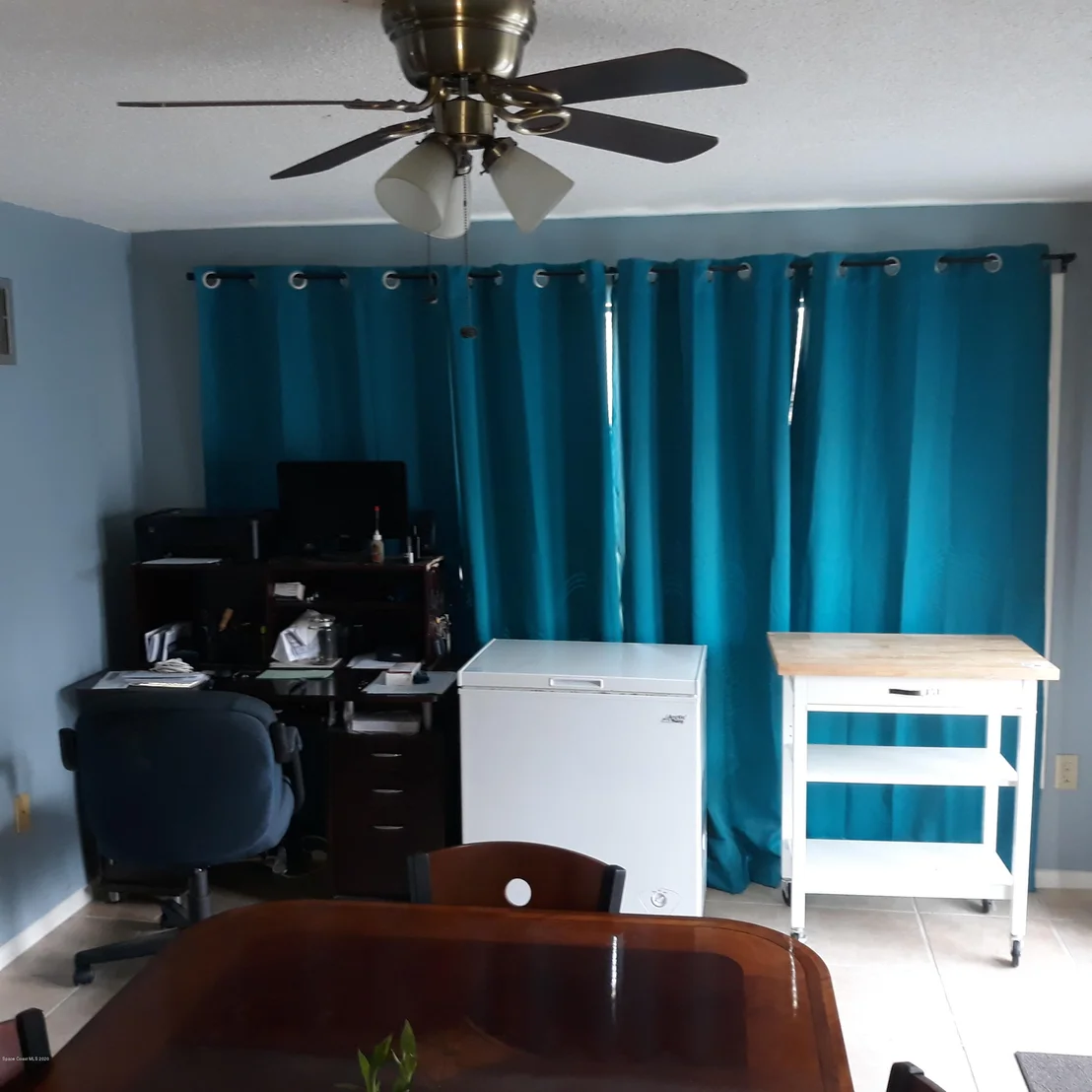 Photo of 954 Darwin Lane NE