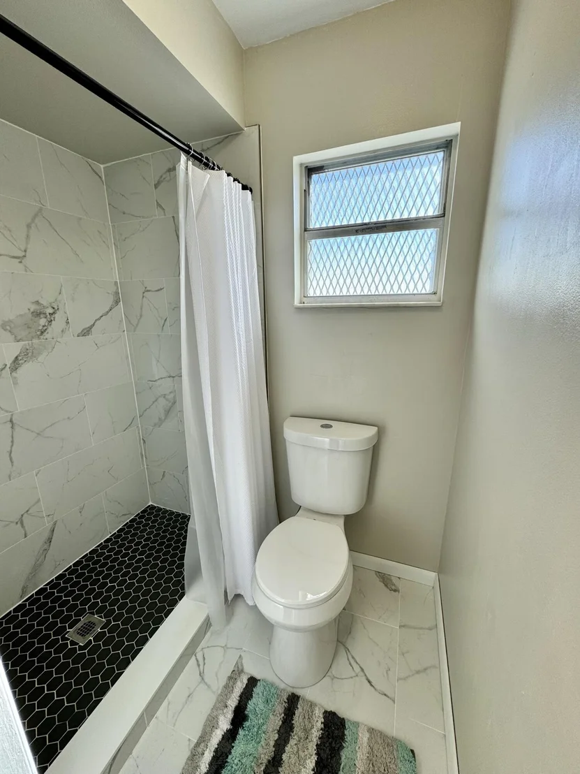 Photo of 1037 Sycamore Drive