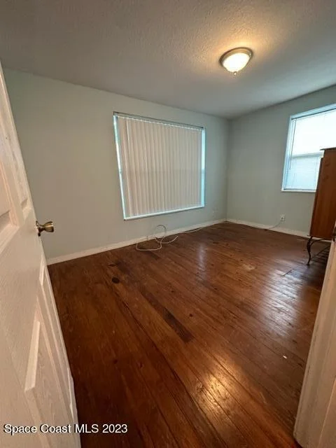 Photo of 2524 Spence Drive NE