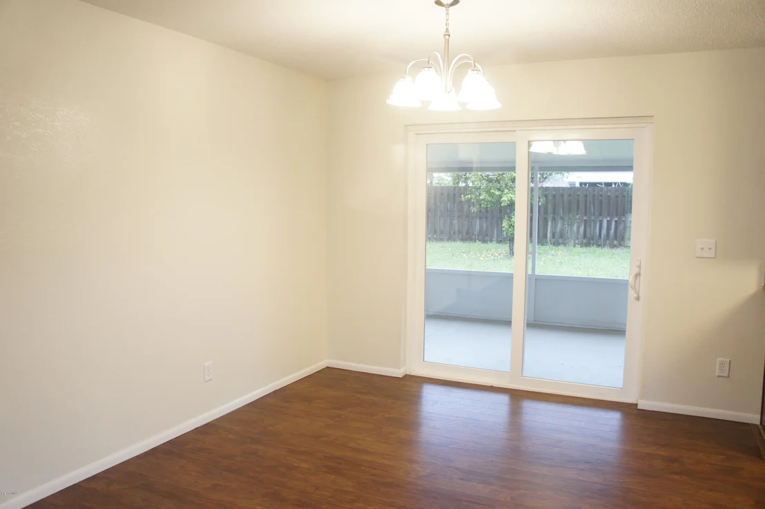 Photo of 566 W Cadillac Circle
