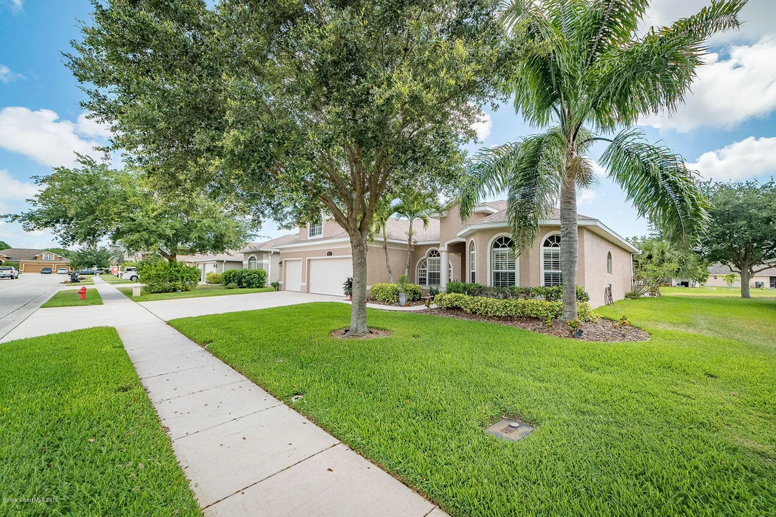 Photo of 1137 Stockbridge Way