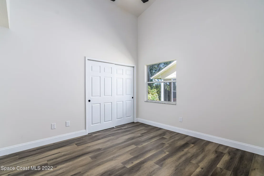 Photo of 480 Prestwick Court