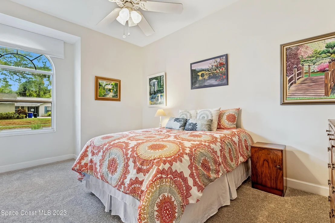 Photo of 1124 Fairlawn Drive