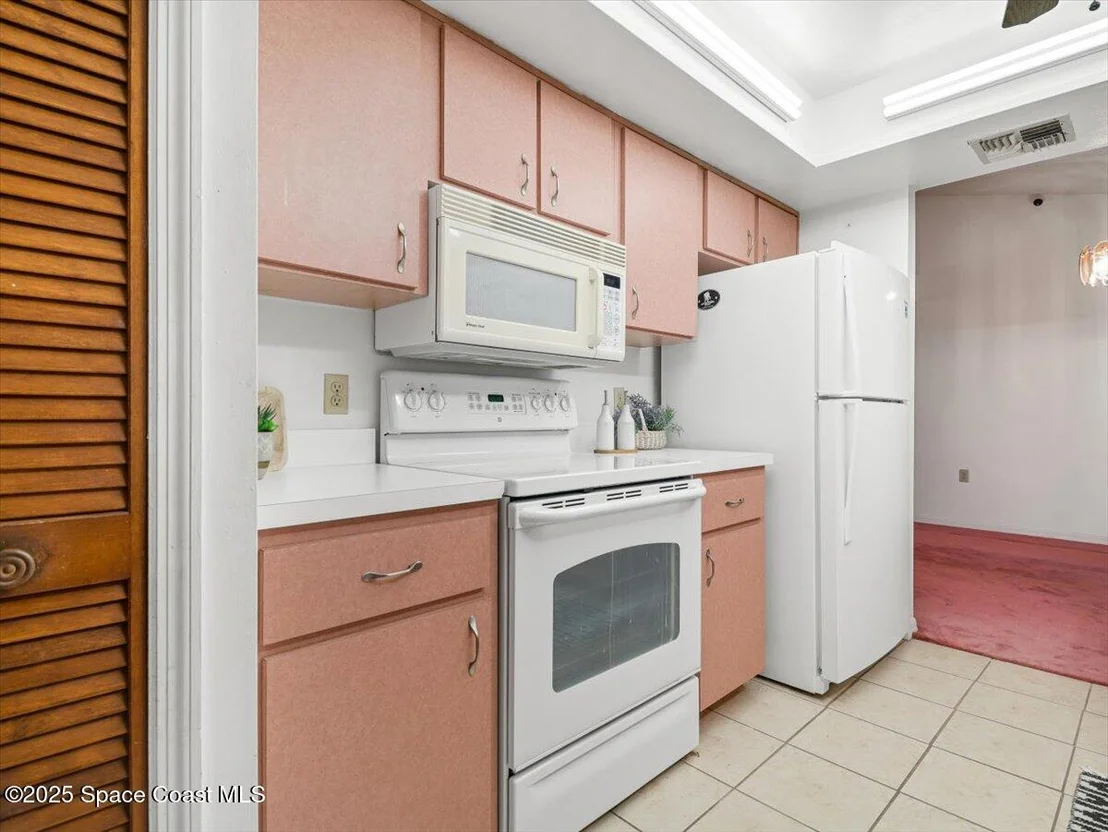 Photo of 6845 Harp Avenue