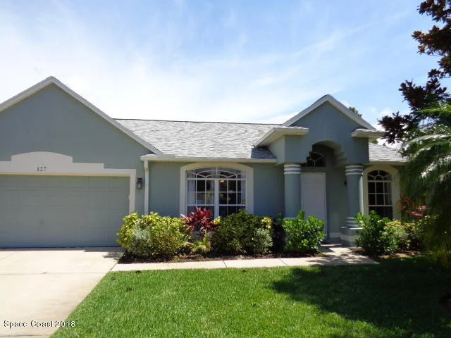 Photo of 827 Honeysuckle Drive