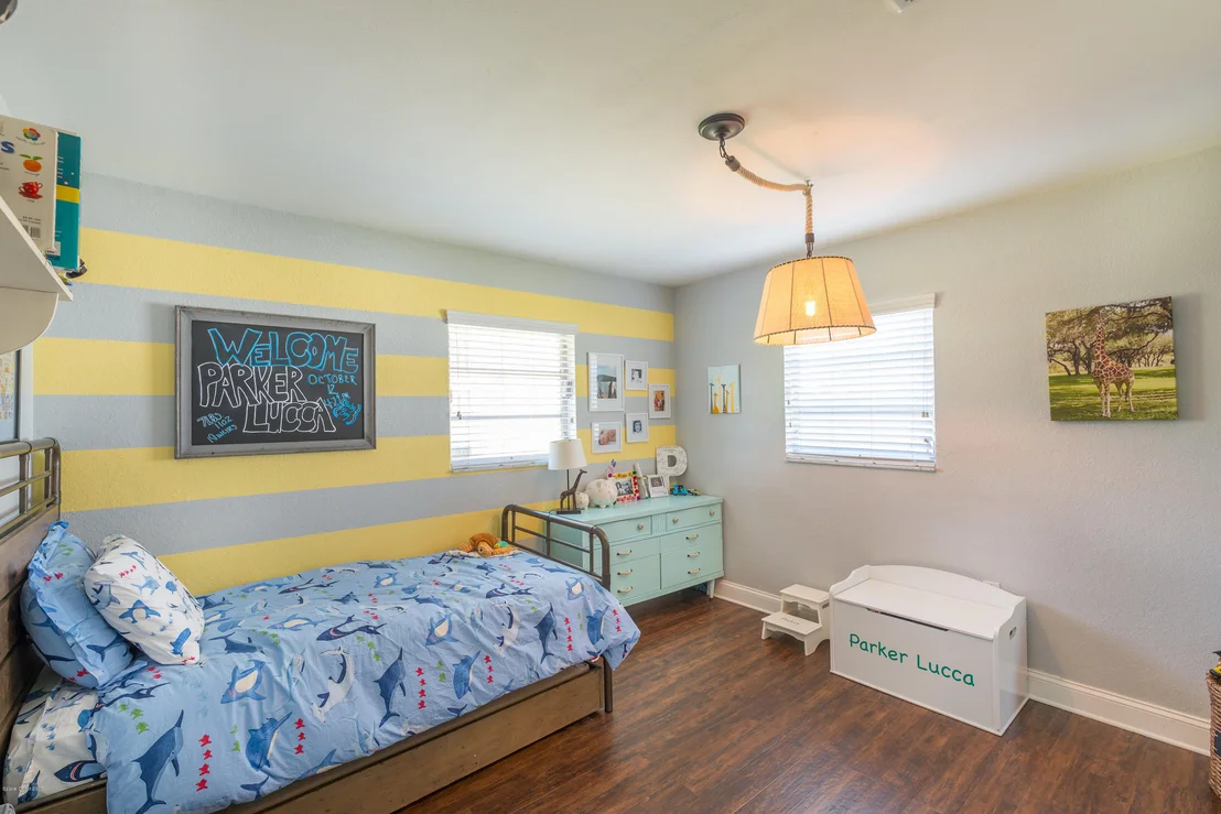 Photo of 385 Pine Boulevard