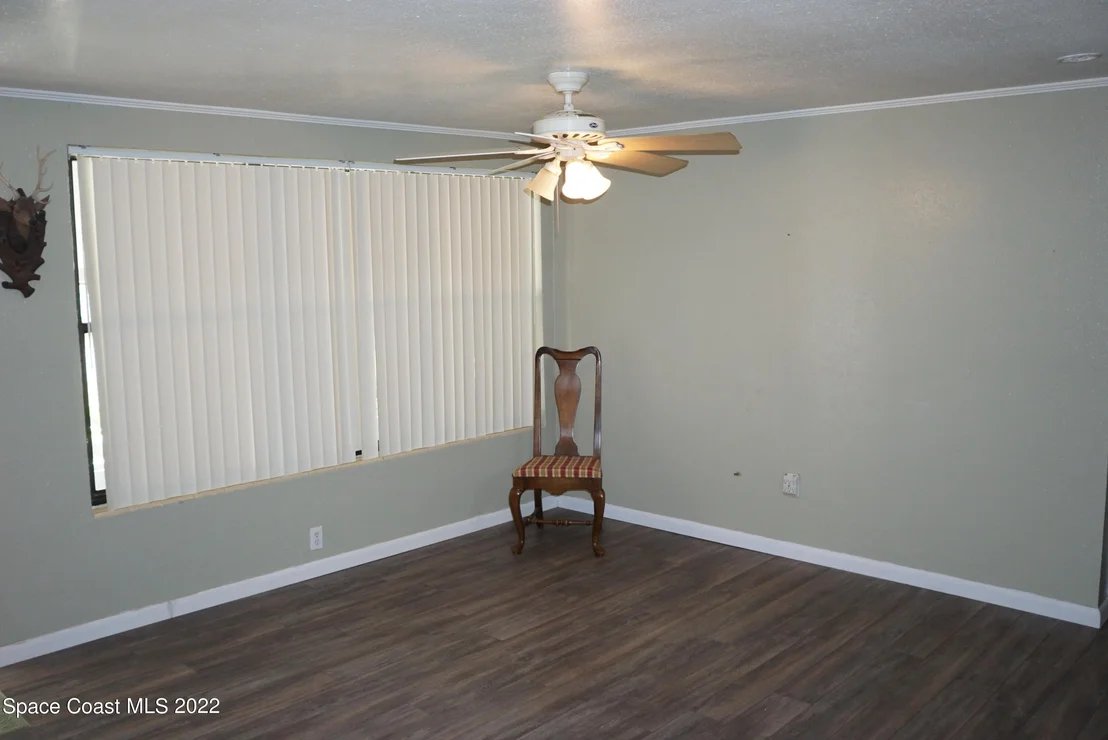 Photo of 5748 Lord Street
