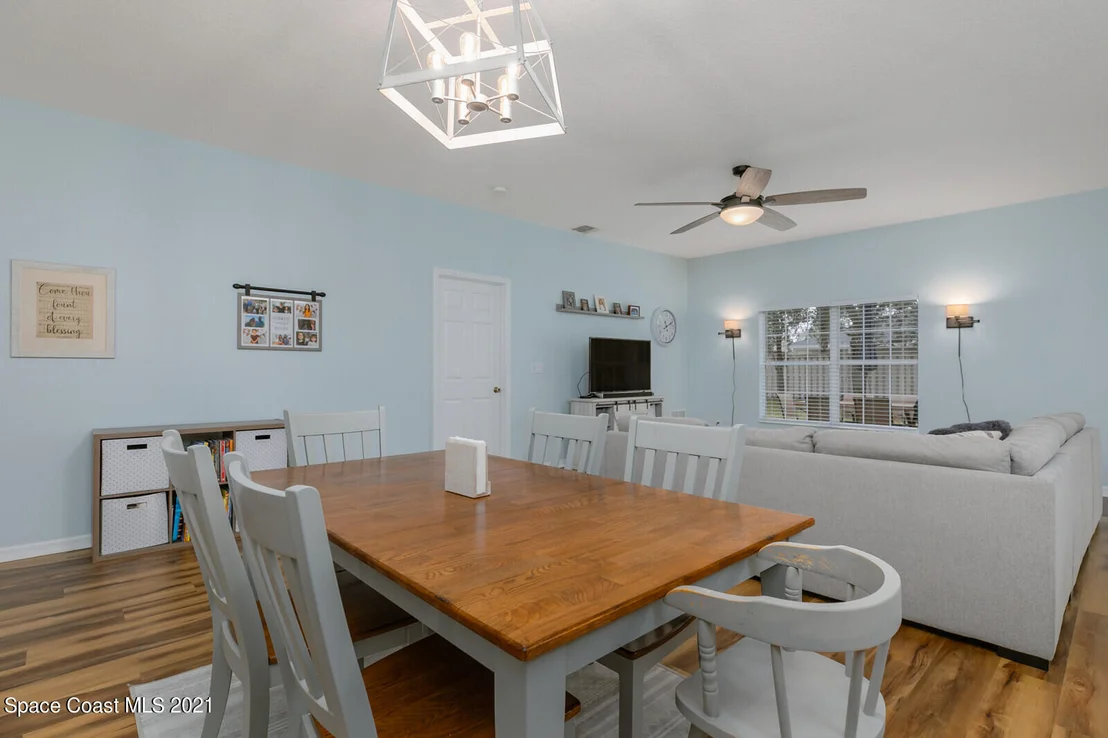 Photo of 5636 Indigo Crossing Drive