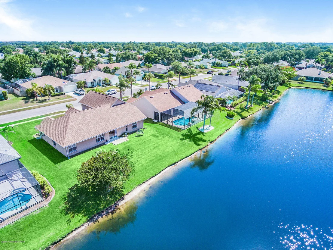 Photo of 968 Sabal Grove Drive