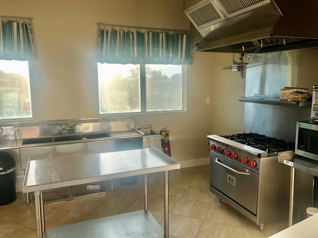 Photo of 130 Whaler Drive