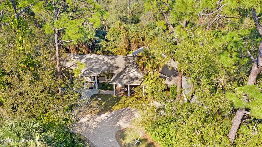 Photo of 6420 South Drive