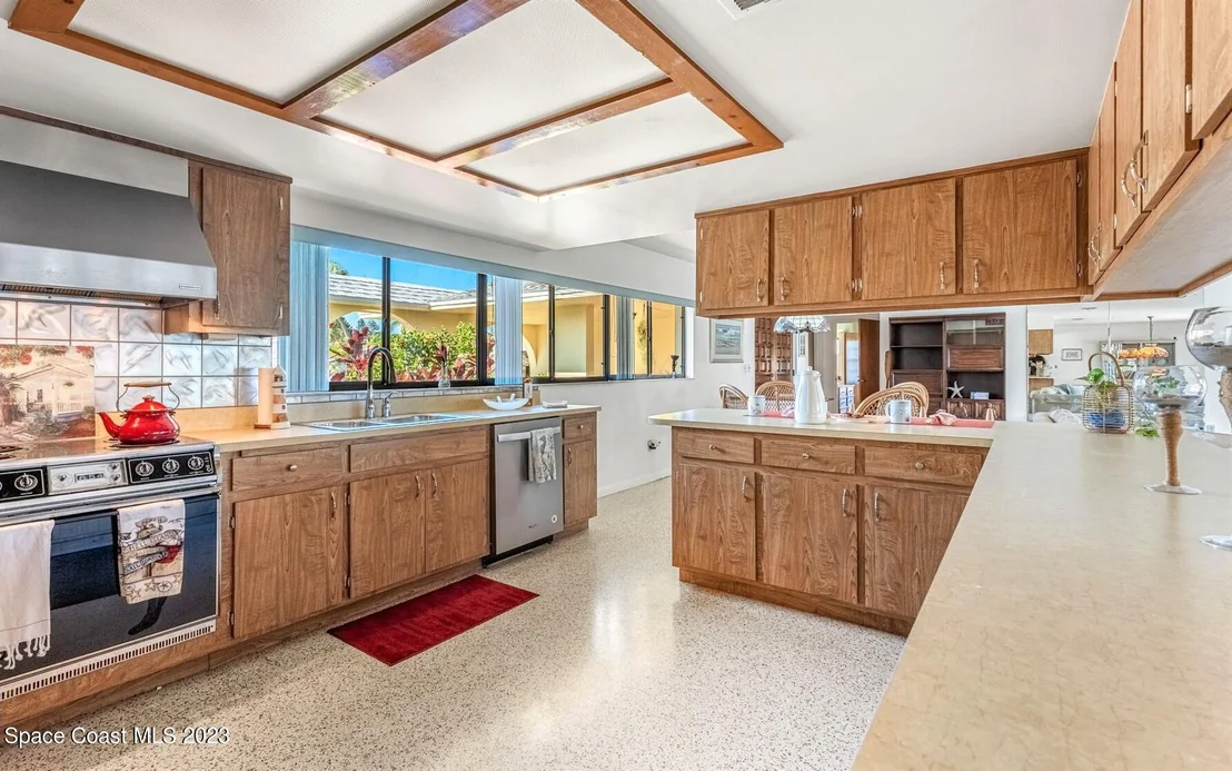 Photo of 349 Arrowhead Lane