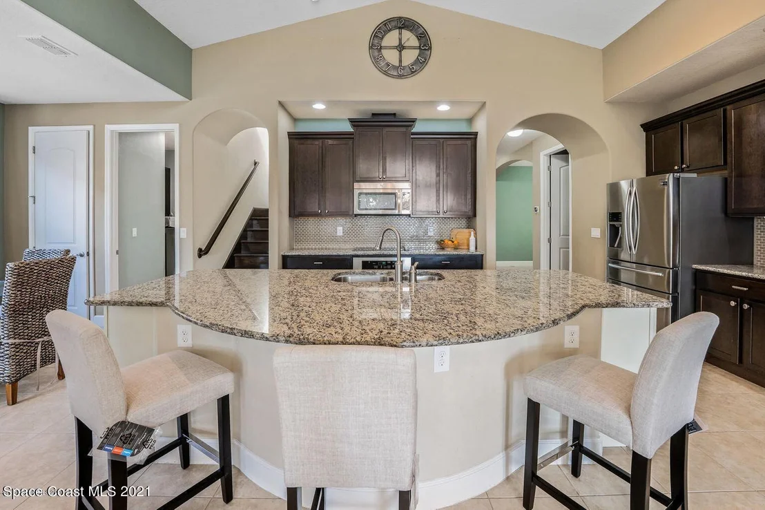 Photo of 329 Montecito Drive