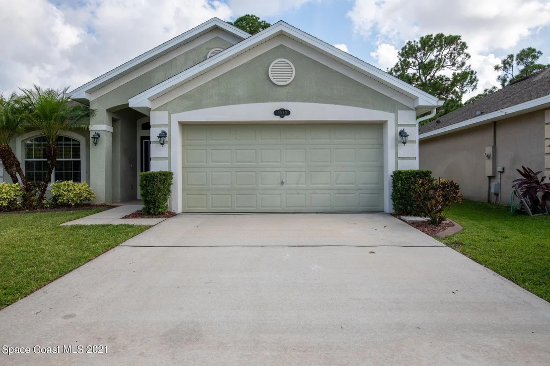 Photo of 3590 Aria Drive