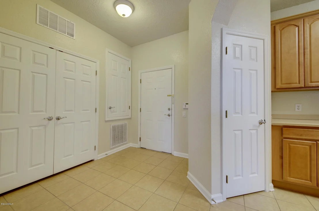 Photo of Unit 310 at 3848 Lexmark Lane