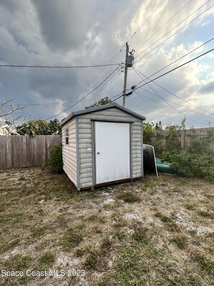 Photo of 612 Teak Drive